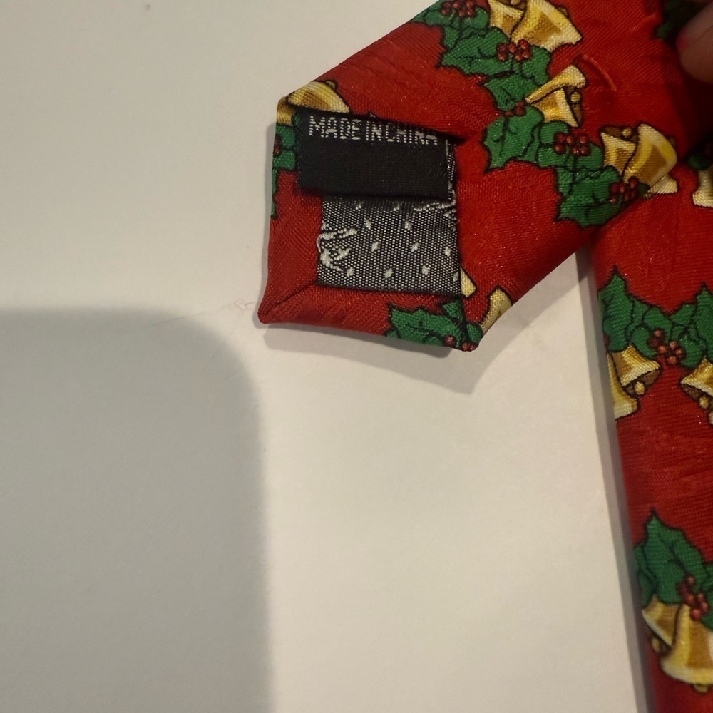 Keith Daniel’s Festive Red Tie with Bells and Holly - Picture 5 of 5